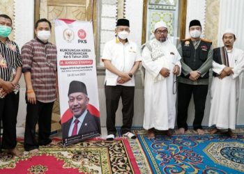 Kunjungan Kerja Ke Dapil, Syaikhu Sambangi Ponpes Miftahul Jannah Karawang