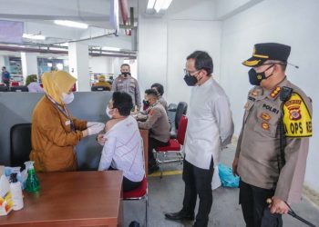 Walikota Bogor Apresiasi Vaksinasi di Polresta Bogor