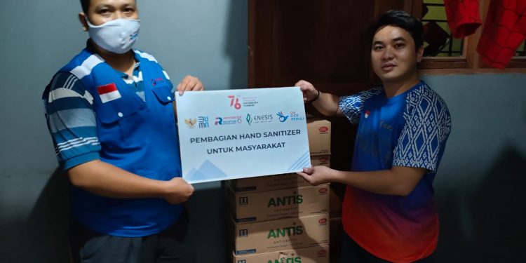 Indonesia Respon dan OK OCE Peduli BerkolaborAksi dengan Enesis Group serta Kementerian BUMN Bagikan Antis Handsanitizer Ke Masyarakat.