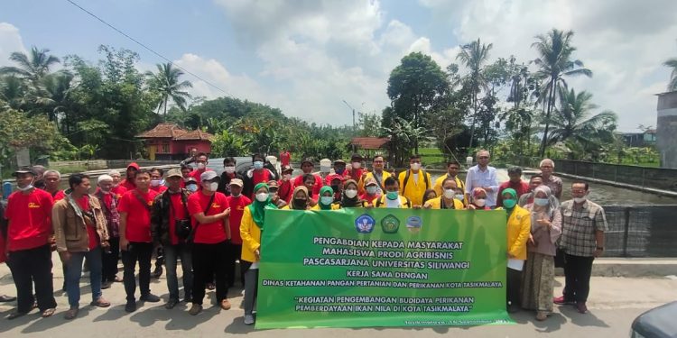 Lakukan Pengabdian Masyarakat, Mahasiswa Pascasarjana Universitas Siliwangi Dorong Masyarakat Tingkatkan Daya Saing Usaha Budidaya Ikan