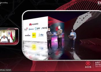Konsisten Dukung Pengembangan Ekosistem AI Tanah Air, Huawei Indonesia Dianugerahi Penghargaan di AI Summit 2021