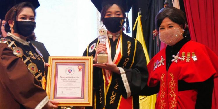 Wisuda 929 Mahasiswa, LSPR Cetak SDM Unggul di Bidangnya