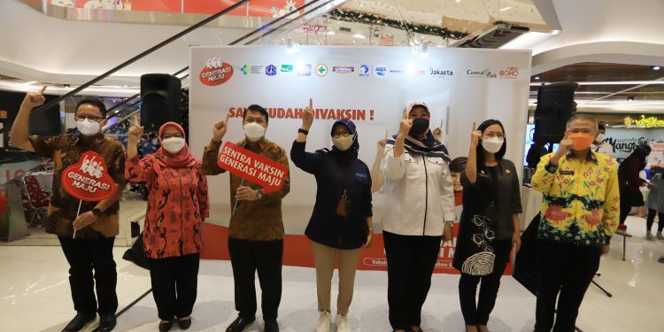 Kolaborasi Danone Indonesia dan Indomaret  Hadirkan Sentra Vaksin Generasi Maju