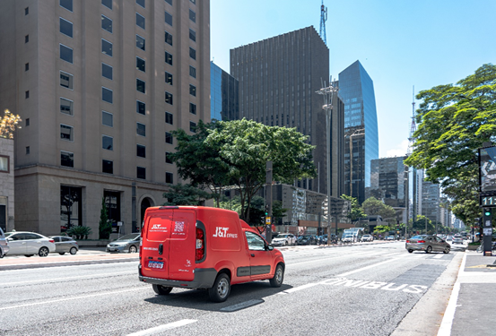 J&T Express Lanjutkan Ekspansi ke  Brazil Demi Perluas Jaringan Pasar di Amerika Latin