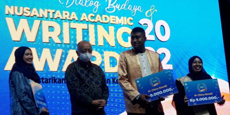 Nusantara Academic Writing Awards 2022, Konsistensi BCA Dukung Pengembangan Seni dan Budaya di Indonesia