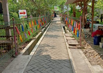 Rayakan HUT RI Ke-77, Indonesia Respon Gelar Lomba Tema Lingkungan untuk Desa Wisata ; di Desa Ngringinrejo – Kabupaten Bojonegoro dan Desa Maria – Kabupaten Bima dengan Program DESA BERSERI