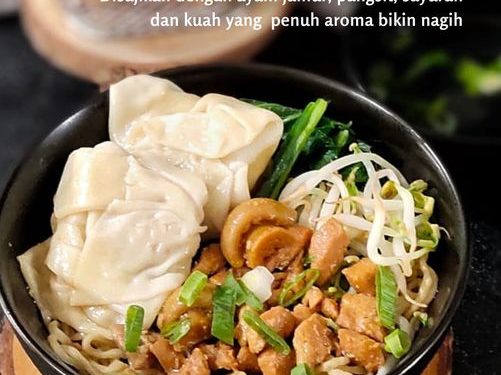 Sajian Sedap Mie Ayam Khas Medan yang Nyaman di Perut