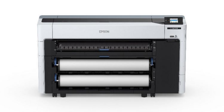 Epson Meluncurkan Jajaran Printer Foto SureColor Rol Ganda yang Ringkas dan Unggul