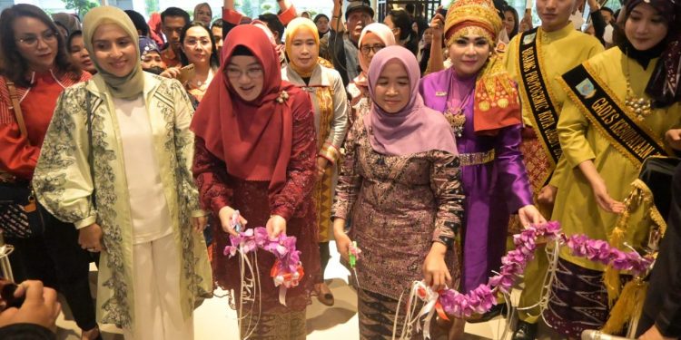 Pameran Perdana Perempuan Indonesia Expo 2022, Upaya Membangkitkan UMKM Pasca Pandemi COVID-19