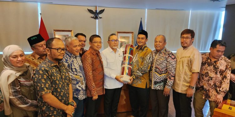 HPN Beraudiensi dengan Mendag Zulhas Bahas Wajib Beli Produk Lokal dan Galakkan Ekspor