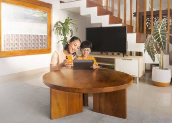 OPPO Gelar Promo Spesial Semarak Ramadan, Rayakan Momen Kebersamaan Keluarga Indonesia