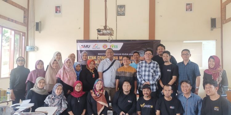 Adakan Bootcamp Wirausaha, IYES dan GMU Dorong Pertumbuhan Pengusaha Muda
