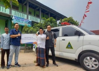 BRI Balaraja Sumbang AMbulance untuk YPI Ar-Rifai
