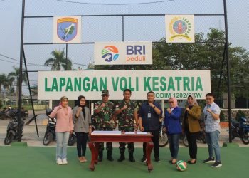 Bank BRI Singkawang Salurkan bantuan TJSL BRI Peduli Berupa Sarana Lapangan Volly ke Kodim Singkawang