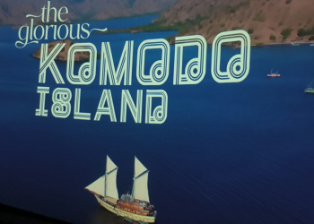 TMII dan Epson Indonesia Tarik Pengunjung dengan Pertunjukan Laser yang Memukau di Wahana Theater IMAX Keong Emas