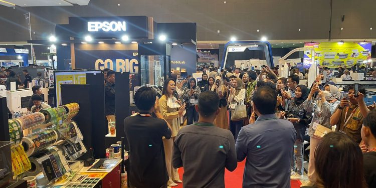 Epson Perbarui Printer Direct-to-Garment dengan SureColor F2230, Berikut Keunggulannya