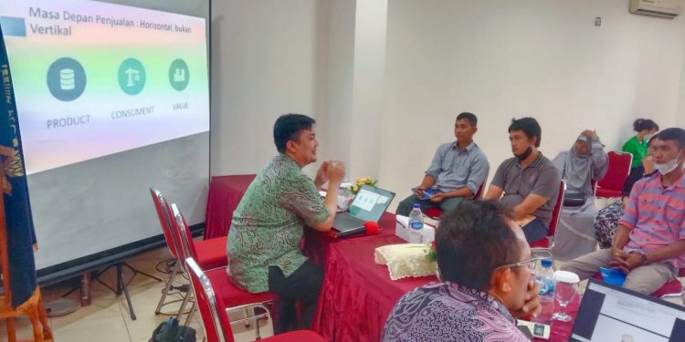 Dorong Penjualan Online, OK OCE Peduli dan Rumah Zakat Edukasi Penerima Manfaat Untuk Sukseskan Program Wirausaha Tangguh