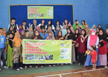 Perempuan Tani Sejahtera Indonesia Bersama Masyarakat Desa Krendowahono Galakkan Penanaman Ribuan Bibit Cabe Organik Demi Ketahanan Pangan