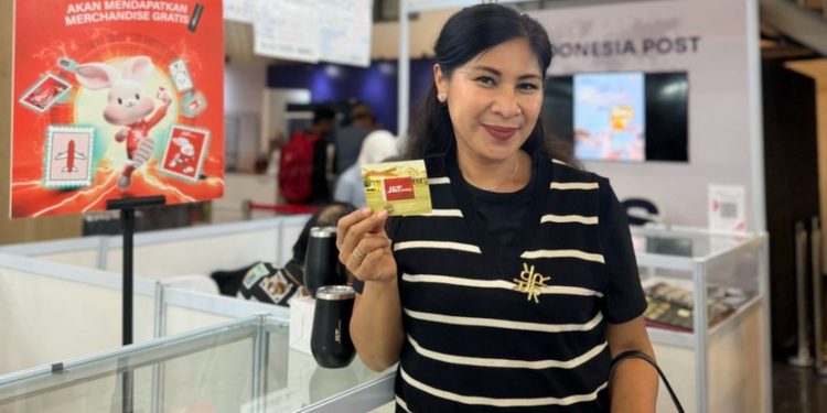 J&T Express Luncurkan Prangko Eksklusif Di Pameran Dan Kompetisi Filateli International Jakarta 2024
