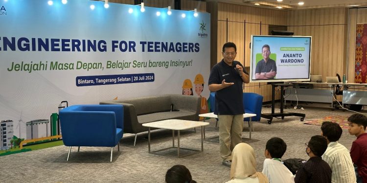 TRIPATRA Ajak Generasi Muda Jelajahi Dunia Keinsinyuran Melalui Program “Engineering For Teenagers”