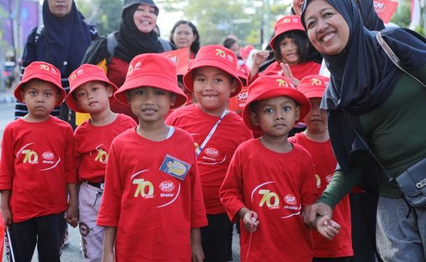 SGM Berikan Akses Pendidikan dan Pecahkan Rekor MURI  Lewat “Gerakan Minum Susu Bersama Keluarga Terbanyak di 70 Kota”