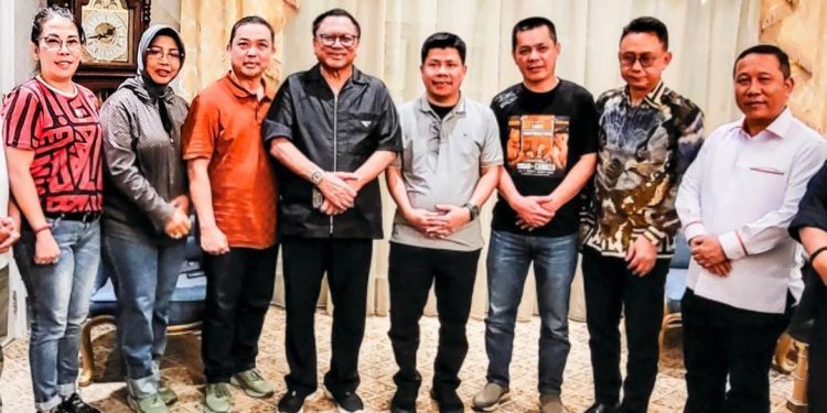 Kader Gerindra Kalbar Tak Tegak Lurus, Dukung Calon yang Diusung Seteru Prabowo