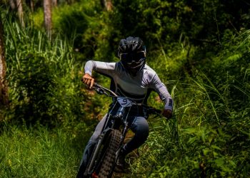 Atlet Indonesia Menjajal Sepeda Downhill Terbaru Polygon dari Ajang Ekstrem Red Bull Rampage