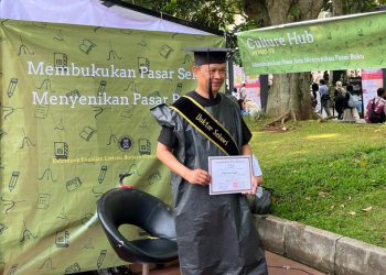 Dua Profesor FSRD ITB ‘Jual Ijazah Palsu’ di Pasar Seni ITB, Pengunjung Bisa Langsung Wisuda