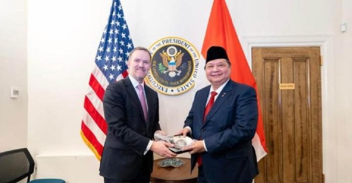 Menko Airlangga: Sawit RI Bebas Tarif ke Pasar AS, Tekstil Tetap 19%