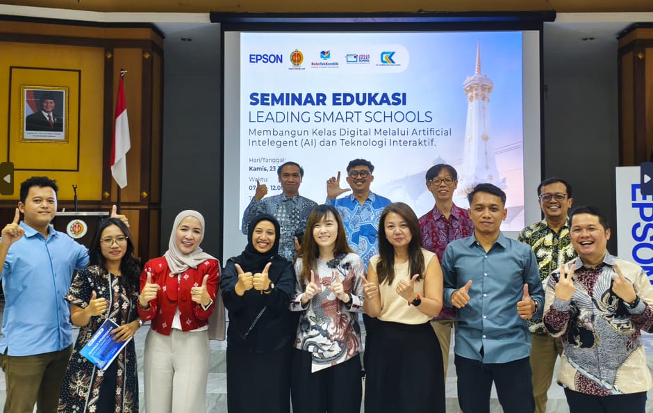 Wujudkan Ekosistem Pendidikan Masa Depan Epson Indonesia Dorong Implementasi Smart Classroom di Sekolah Yogyakarta